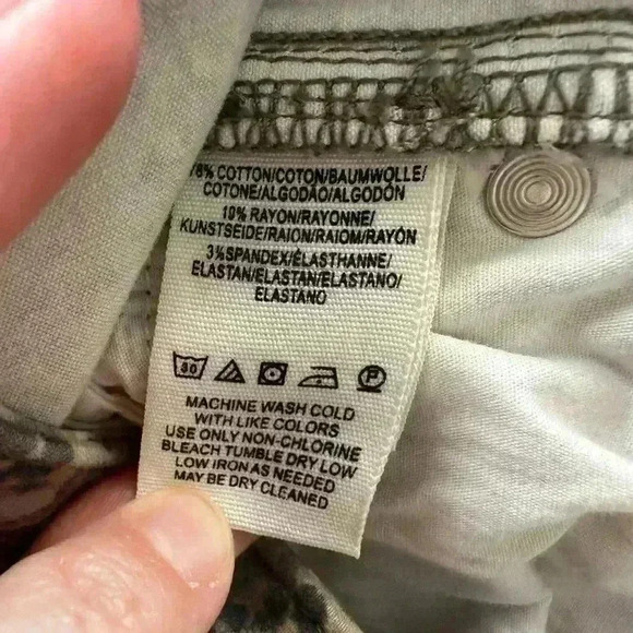 Free People Camo Skinny Pants Womens Size 28 Animal Snake Print Cropped - Picture 4 of 4